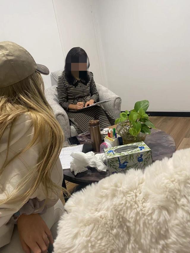 自曝被性侵女子:女生谨慎独自出国(图3)