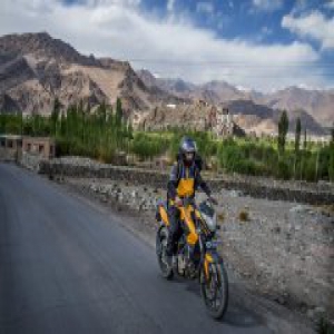 亚马逊把包裹送到了喜马拉雅山的偏远地区