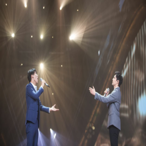 《声入人心》阿云嘎贾凡新鲜搭档 高天鹤彩虹式点赞