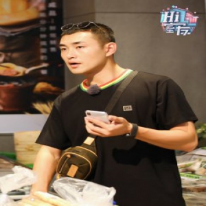 《Hi室友》王彦霖传授独门叫卖 陈立农回归变赌神