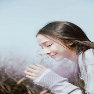 张南清新写真曝光 绽放氧气般笑容少女感十足