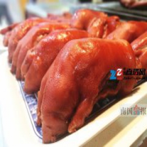 东北小伙在柳州：一口猪蹄一口饺子解乡愁