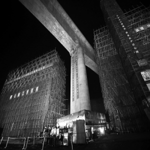 73分钟 京雄城际铁路雄安新区首个桥梁转体完成