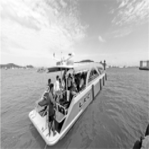 泰国游船倾覆，22名浙江游客失联