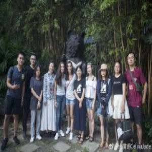 “麻花迷妹”卢靖姗喜提“土豪姑妈” 《李茶的姑妈》9.30即将上线