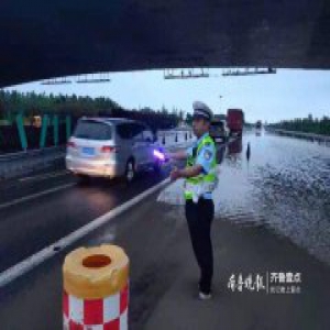 青银高速丹河桥梁抢修成功，道路已恢复畅通！