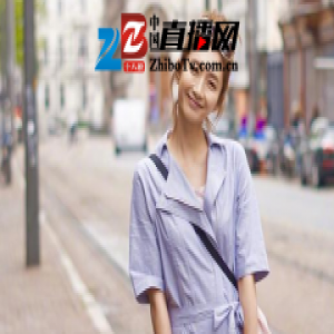 江疏影模仿林青霞穿衣摆POSE 自黑是“东施效颦”