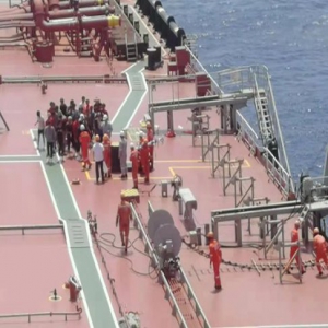 最新！在南沙海域遇险的海南渔船32名船员已全部获救