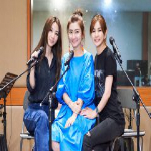 S.H.E唱《十七》庆十七周年 吴青峰感人词曲唱哭三人