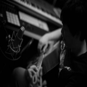 四海鲸骑传奇开播 著名音乐人洪川联手崔恕韩磊打造热血主题曲