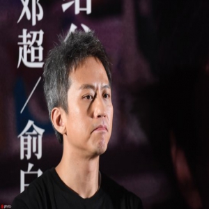 邓超自曝12岁叛逆期离家出走，太“异类”让父母愁白头