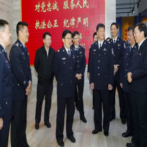 赵克志在福建调研并看望慰问基层民警时强调