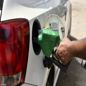 国内油价迎下半年首次调整 机构预测或止跌上调