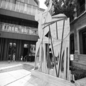 商业业态调整 逛前门的北京市民越来越多