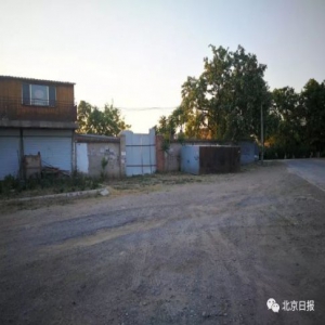 永定河河道内暗藏违建！记者采访被按倒在地