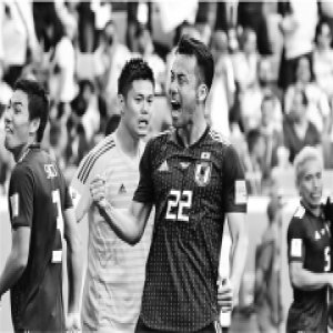 这么打，日本队能出线 希望绿城出现“柴崎岳”