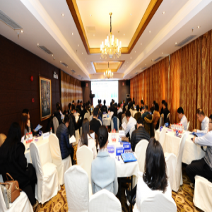 《2018中国汽车消费金融发展报告》：场景重构，资金成为核心竞争力