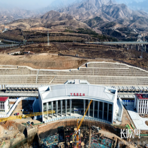 京张高铁初探③|下花园北站：京张高铁与崇礼铁路在此交汇