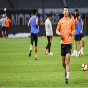 成源将租借淄博蹴鞠 新外援仍无消息