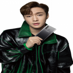 张艺兴代言三星Galaxy A8s销售火爆，背后有何秘诀？