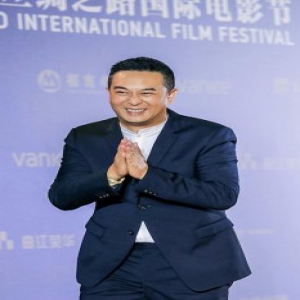 张嘉译任丝路电影节推广大使 庆“西影”甲子华诞