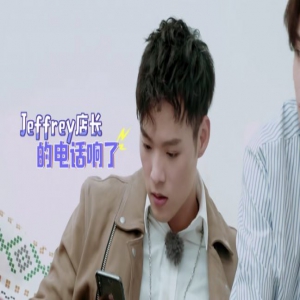 Jeffrey董又霖机智应对神秘订单 为买帝王蟹笑料百出