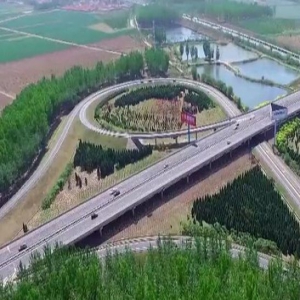 【春天的故事·遇见京津冀】三大城际铁路交汇“巨人”宝坻拔地而起