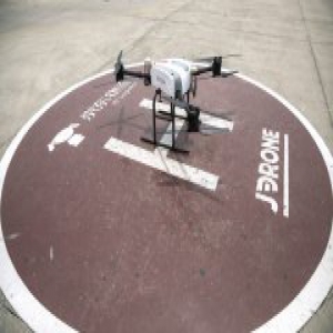 京东顺丰做大无人机送货:未来成本或低于人工配送