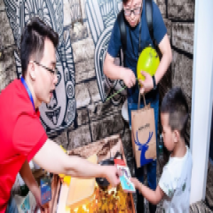 铜板街趣味“捞金坊”引爆“没想到未来城”