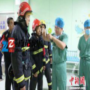 女童玩耍剪刀插入眉骨 消防队员变身“主刀医生”