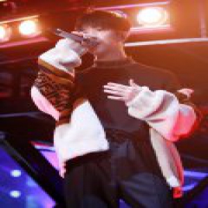 马伯骞朱一龙《小半》献唱芒果节 《Domination》炫酷控场