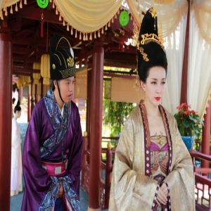 刘敏演绎腹黑霸气皇后 化身大BOSS气场全开