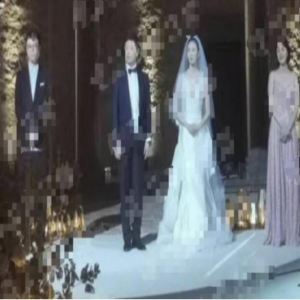 演员童瑶被曝国外完婚？与大17岁男友相恋超过7年