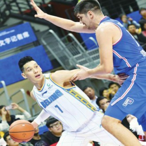 CBA新赛季首轮印象：书豪人气最旺 鲁军需要加油