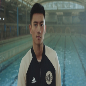 詹姆斯·哈登刘承羽集结团力