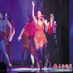 音乐剧《保镖》长沙演出：看了一场世界级演唱会