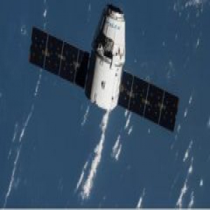 SpaceX猎鹰9再升空 为国际空间站送AI机器人