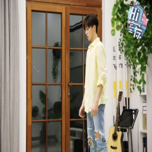 《Hi室友》马可表演拉面舞 王彦霖出门忘带陈立农