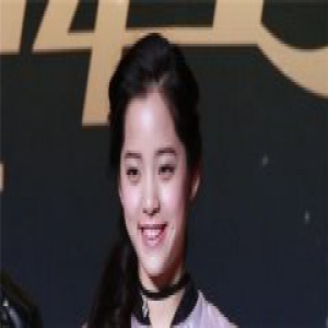 欧阳娜娜入学 成为王力宏学妹