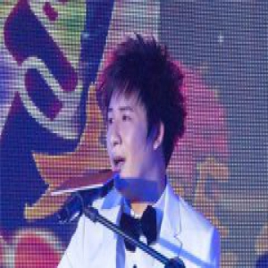 大张伟微博道歉恩克 反省自己活该被骂