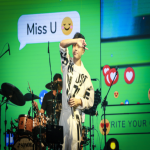 红孩儿时隔28年重聚开唱