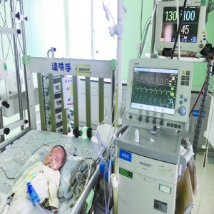 今晚7时 生命接力 请为救护车让行