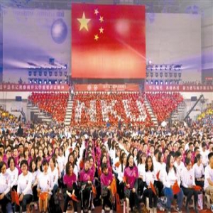 巍巍南开 日新月异谱芳华