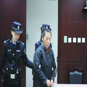 被坑惨！女子骗闺蜜染艾滋 用乌鸡白凤丸冒充抗艾药诈骗 总金额超过40万