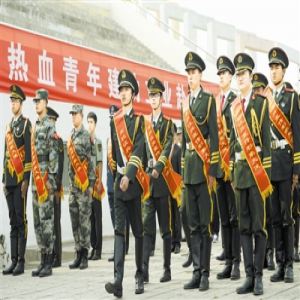 2019年“征兵宣传教育进高校”活动拉开帷幕