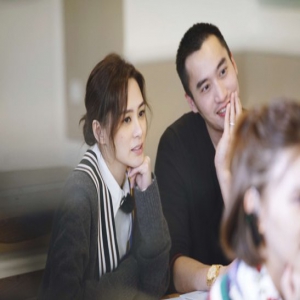 钟欣潼《爸妈学前班》认真记录 学习态度获赞