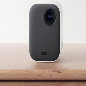 苏宁电脑年货节爆款上线，小米投影仪2499元