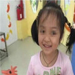 “罗一笑”文章刷屏被指营销 “赞赏”捐款边界在哪？