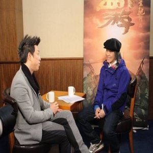 黄渤采访周星驰原来是这样 一起“哈哈哈”互道欣赏