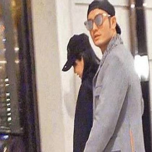 黄晓明Baby“一家三口”游台北 参观故宫做胎教